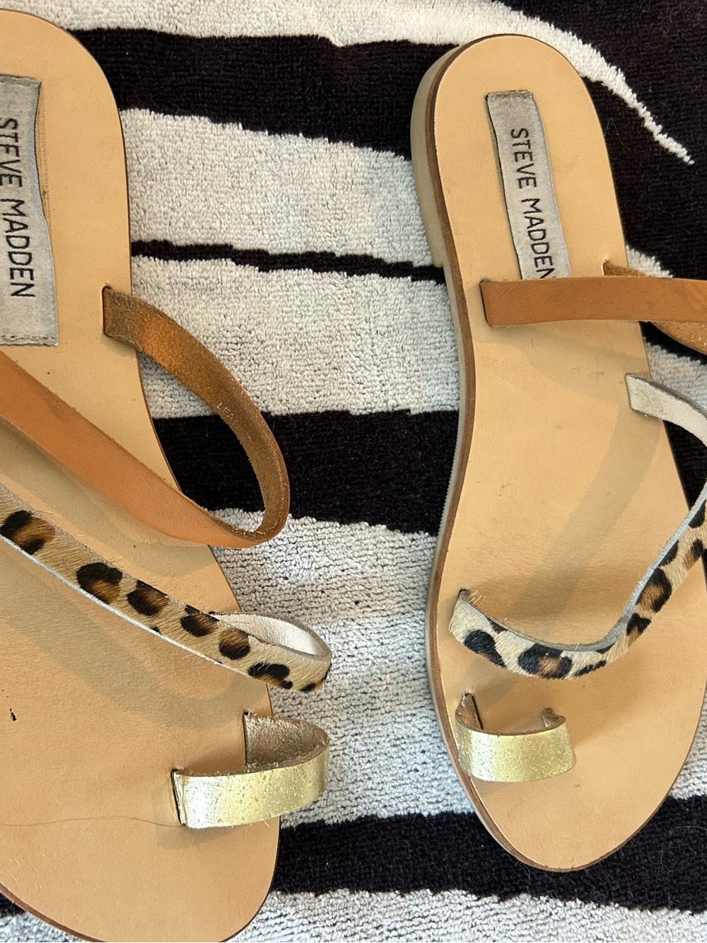 Steve Madden Metallic Gold & Leopard Print Strap Sandals